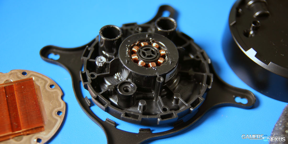 nzxt-kraken-x42-tear-3